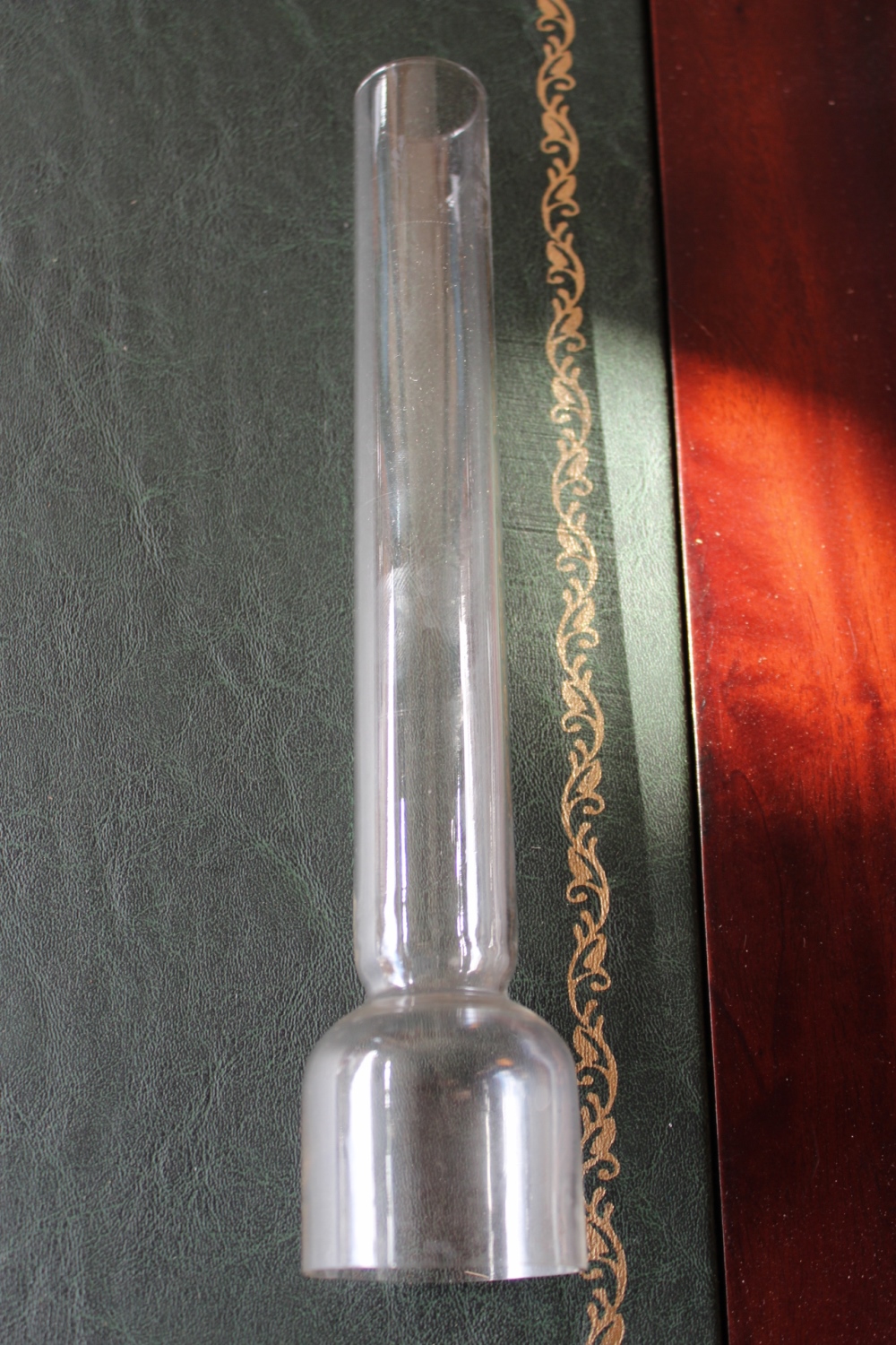 Glas für Petrollampe / 2